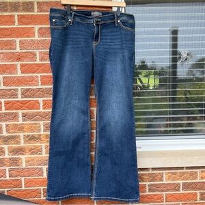 Torrid Size 18 R Regular Denim Luxe Slim Boot Blue Jeans Super Stretch 31 x 36